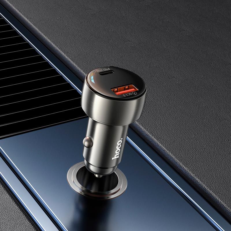 Автомобільний зарядний пристрій Hoco Z50 Intelligent Balance 48W (USB-A 18W + Type-C PD 30W) з LED дисплеєм, металевий