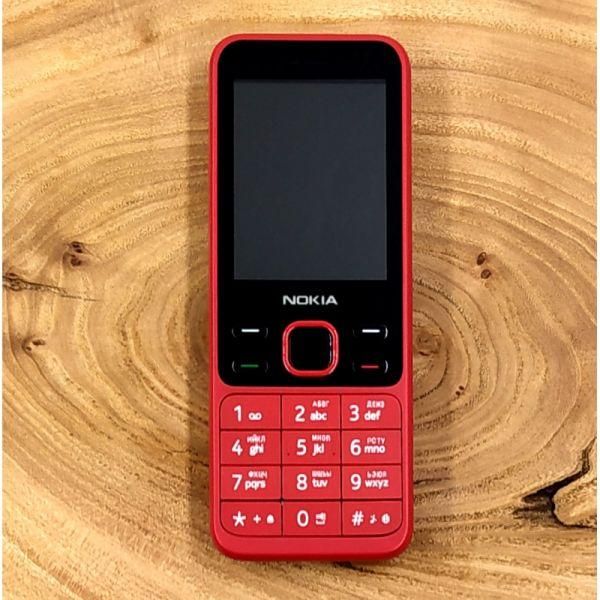 Кнопковий мобільний телефон Nokia 150 Red