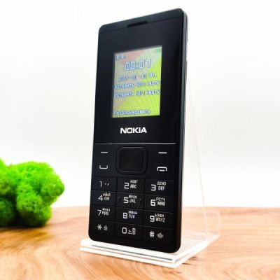 Кнопковий телефон Nokia 528 із ліхтариком Black