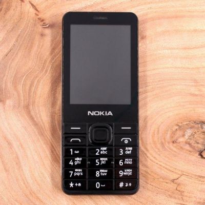 Кнопковий телефон Nokia 230 (2G) Black