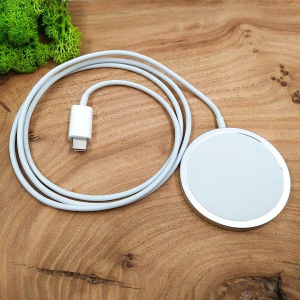 Бездротовий зарядний пристрій MagSafe Charger для Apple