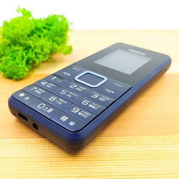Кнопковий телефон із потужним акумулятором NOKIA 2160 Blue