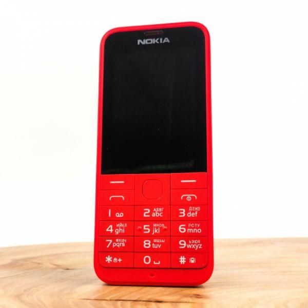 Кнопковий телефон Nokia 220 2G Red