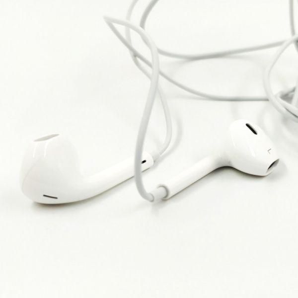 Наушники Apple EarPods Lightning