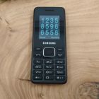 Кнопковий мобільний телефон Samsung B350E