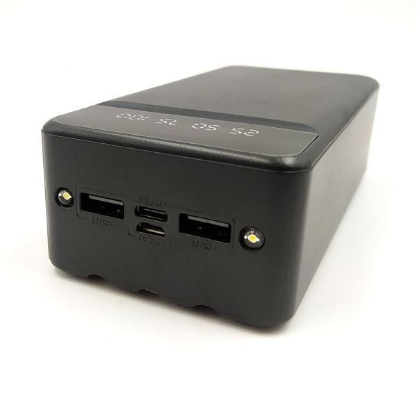 Павербанк 30000 mAh XO-PR164 LED з кабелями зарядки