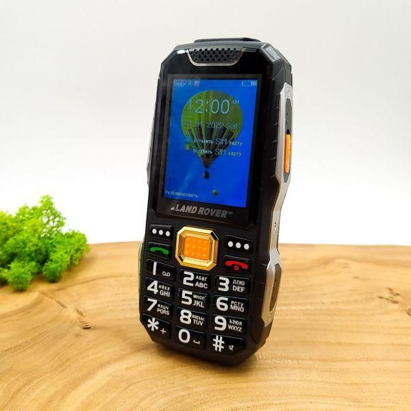 Кнопковий протиударний телефон Land Rover W2019 Black (13800mAh, Type-C)