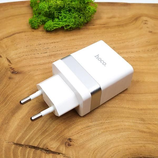 Мережевий зарядний пристрій на 2 USB 30 W Hoco C01(зас.тов.)