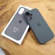Чохол  Silicone Case with MagSafe для iPhone 16 Stone Gray
