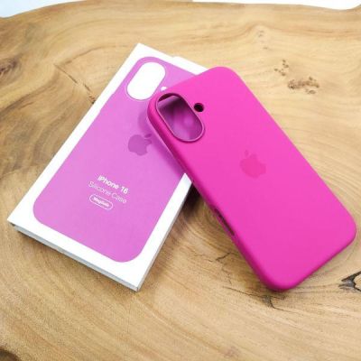 Чохол  Silicone Case with MagSafe для iPhone 16 Fuchsia