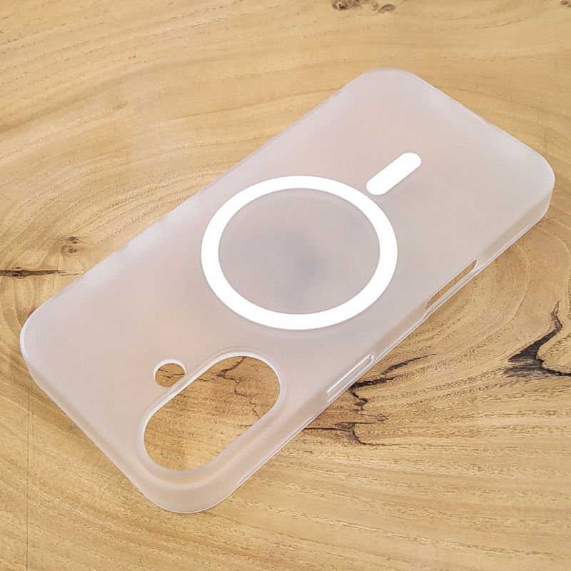 Чохол Baseus Ultra Thin with MagSafe iPhone 17 White