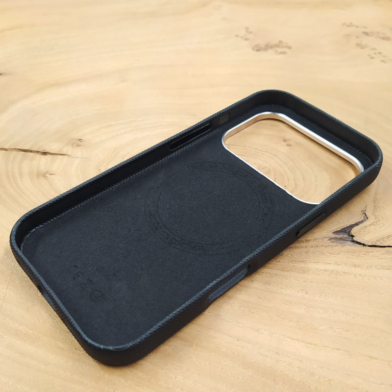 Чохол Techwoven Magnetic Case для iPhone 17 Pro Graphite Black