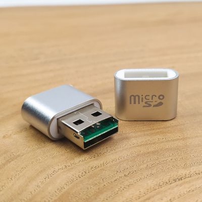 Компактний USB-зчитувач (Card Reader) для MicroSD