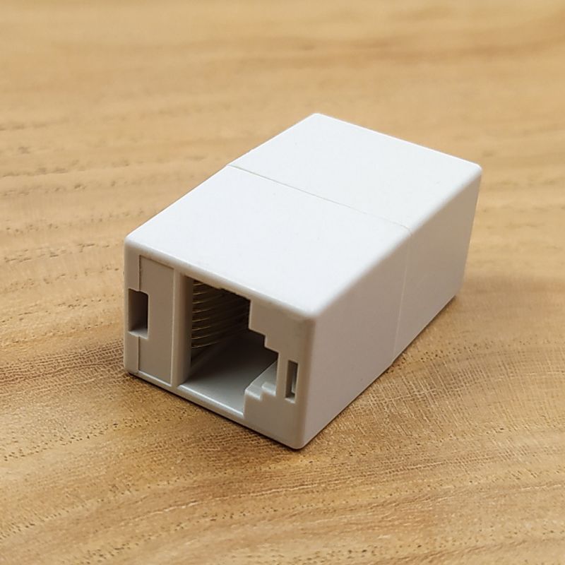 Мережевий з’єднувач RJ45 мама-мама